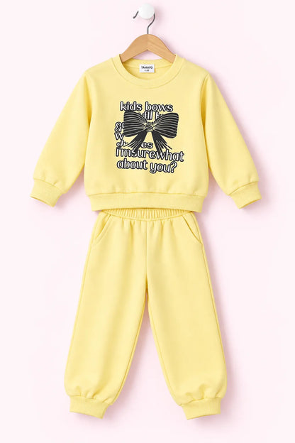 Girl 5 Bow